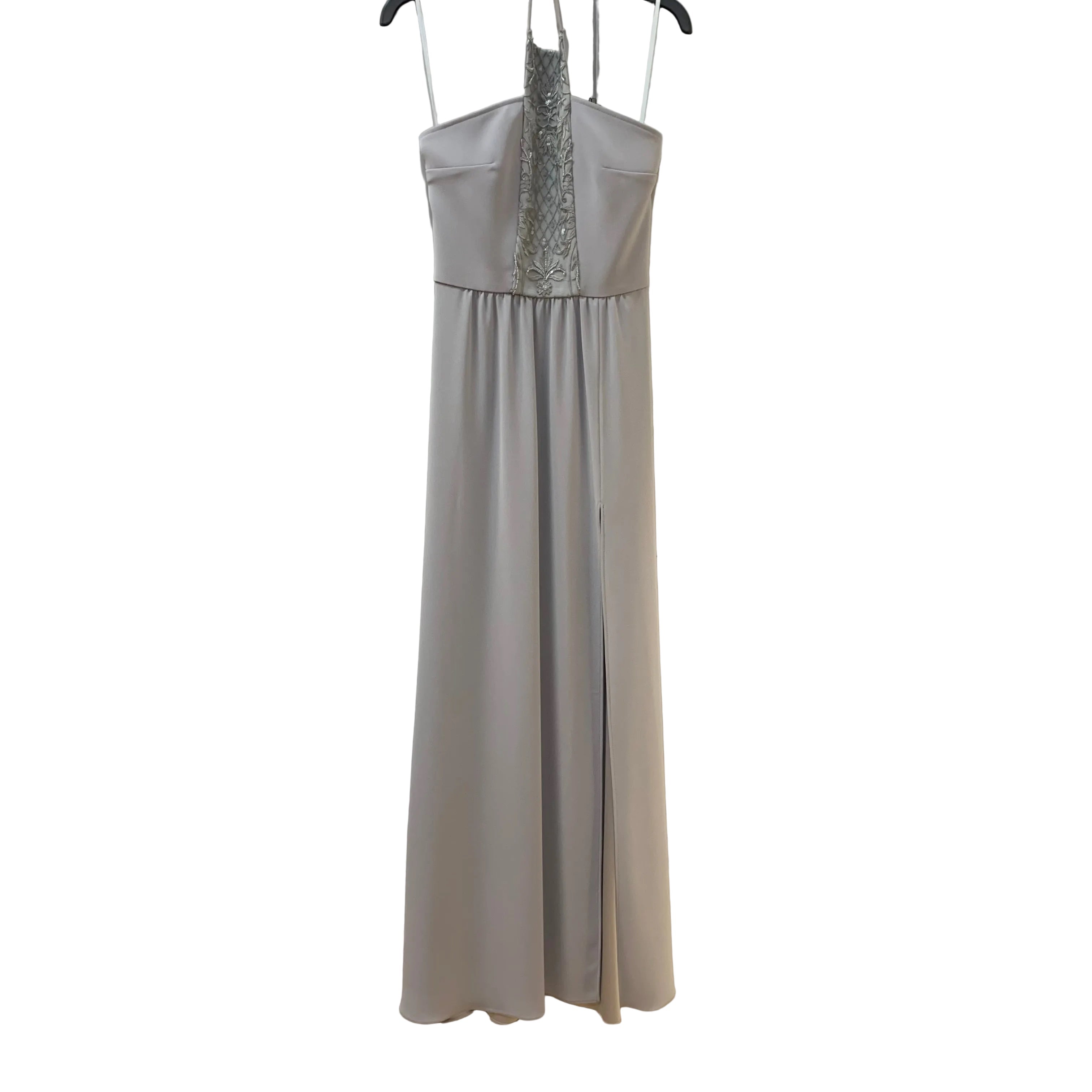 VESTIDO HALTER TUL BORDADO Y CREPE LIGERO