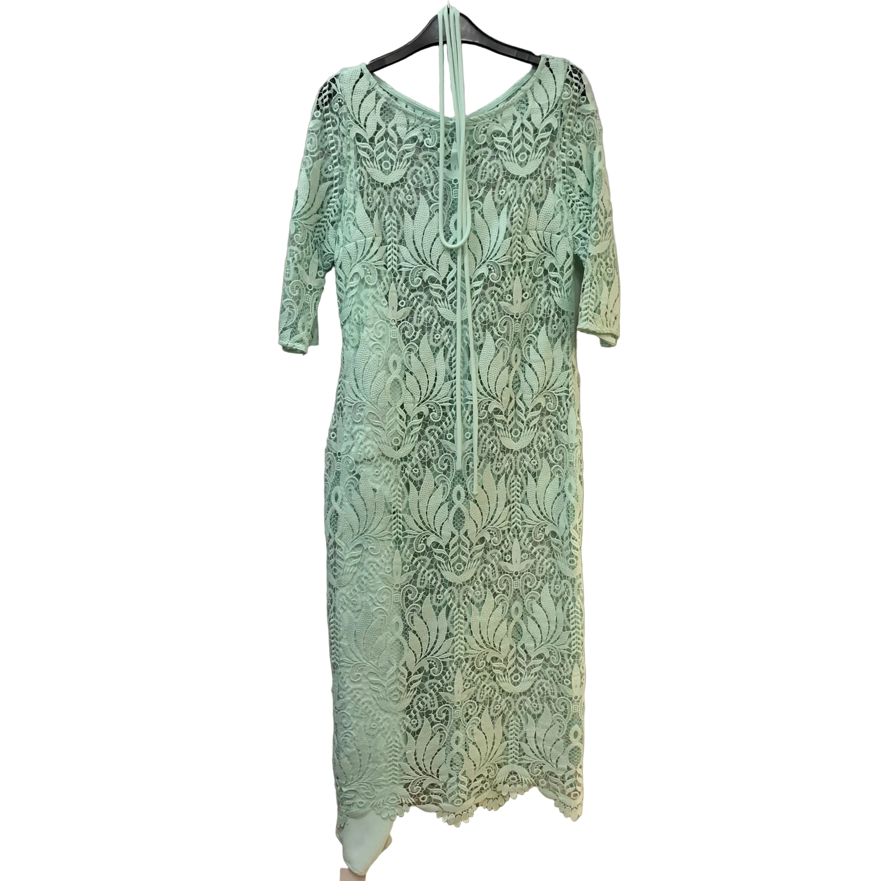 VESTIDO LAPIZ MACRAME
