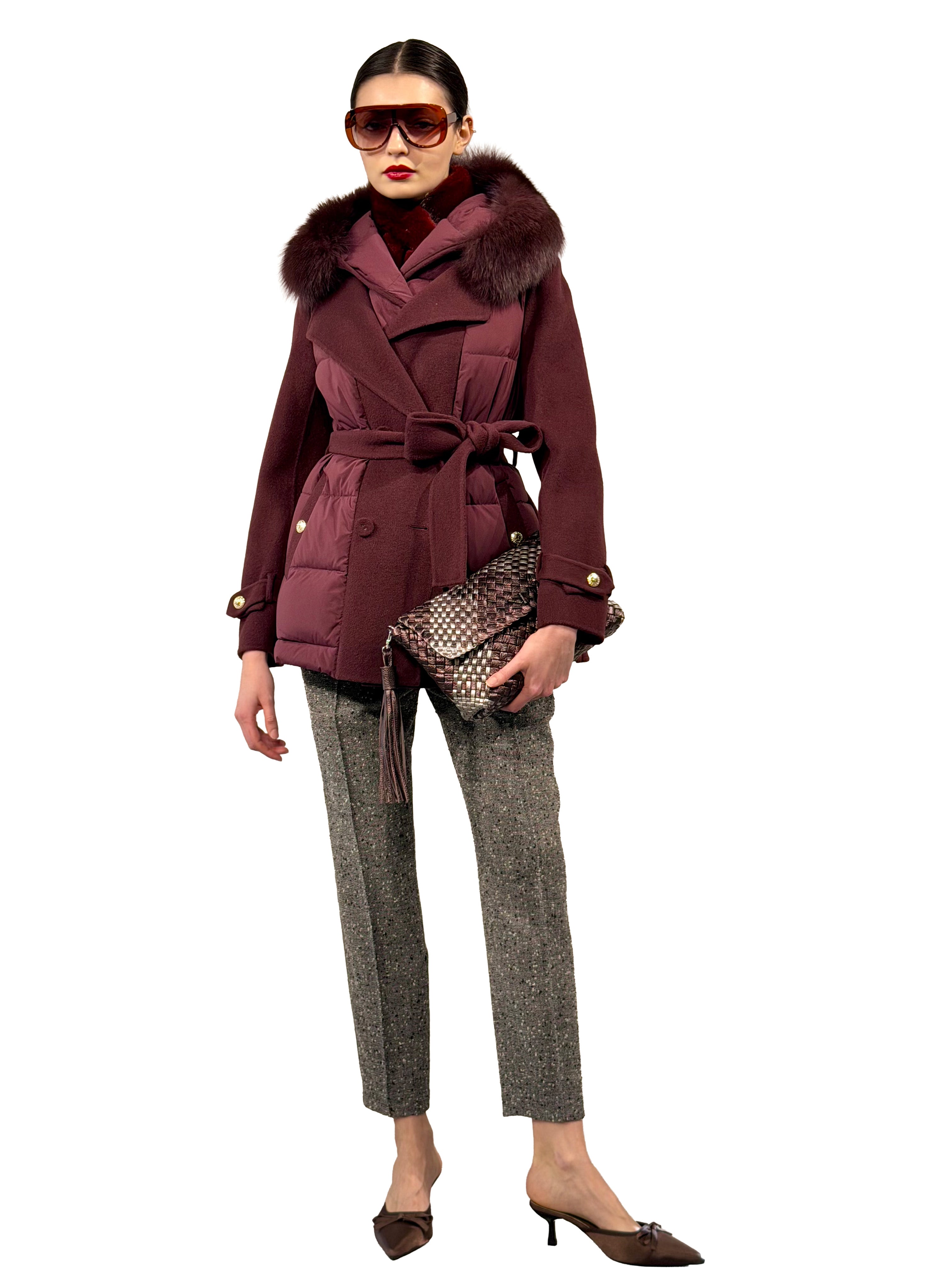 DOUBLE-SIDED TRENCH FEATHERS