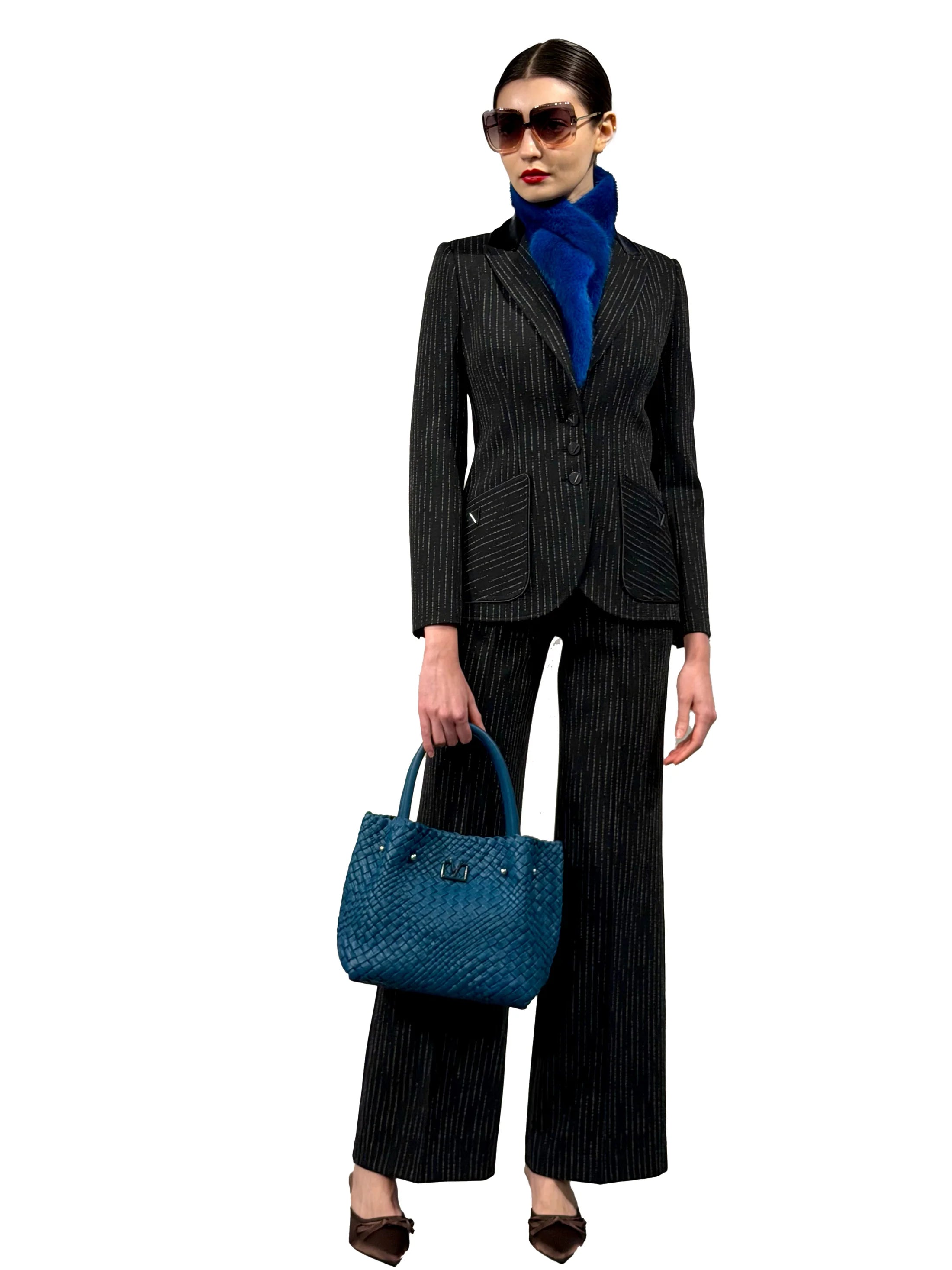 NEW AUSTIN V BRAIDED