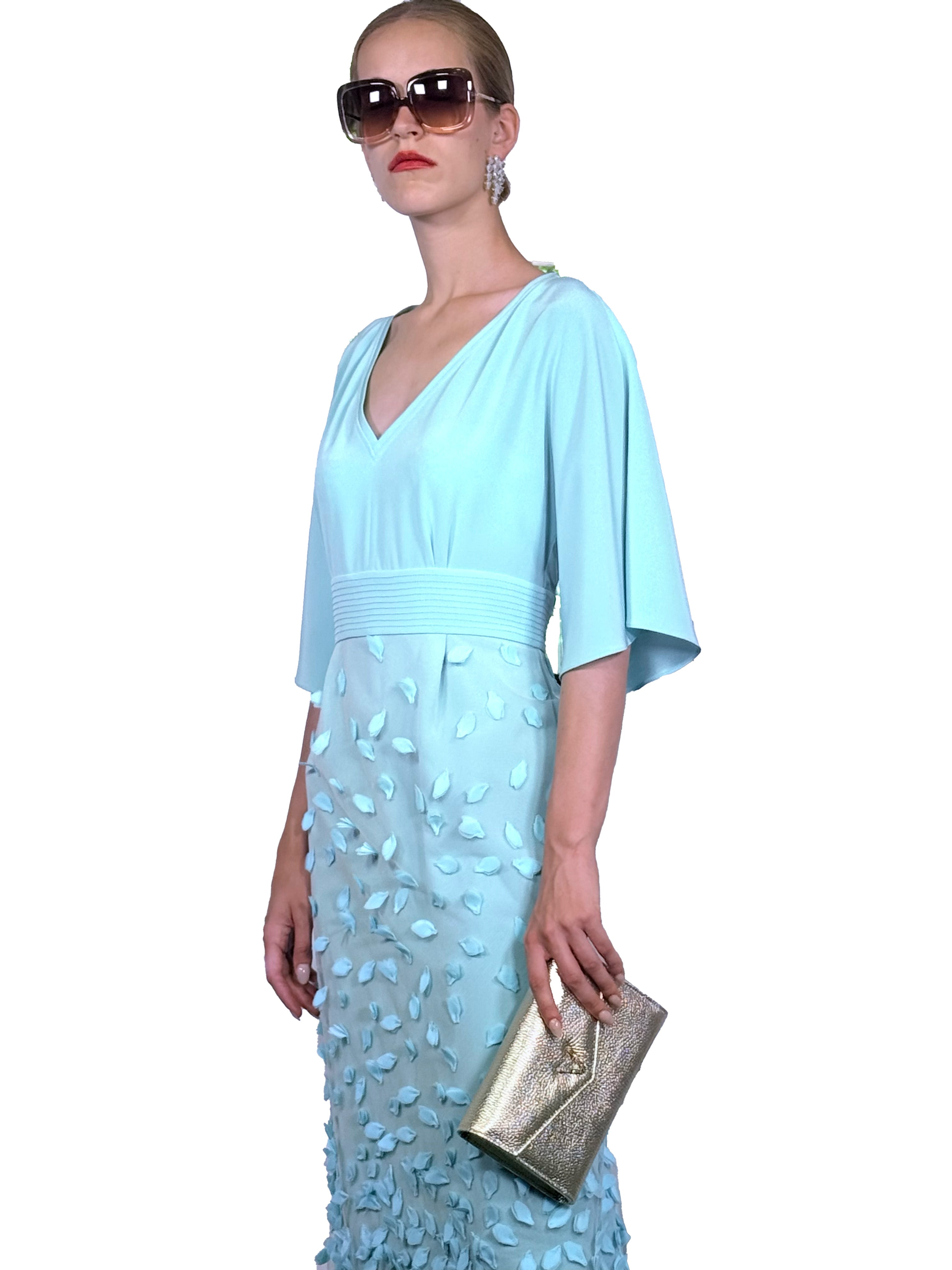 VESTIDO MIDI MARIPOSA PETALOS