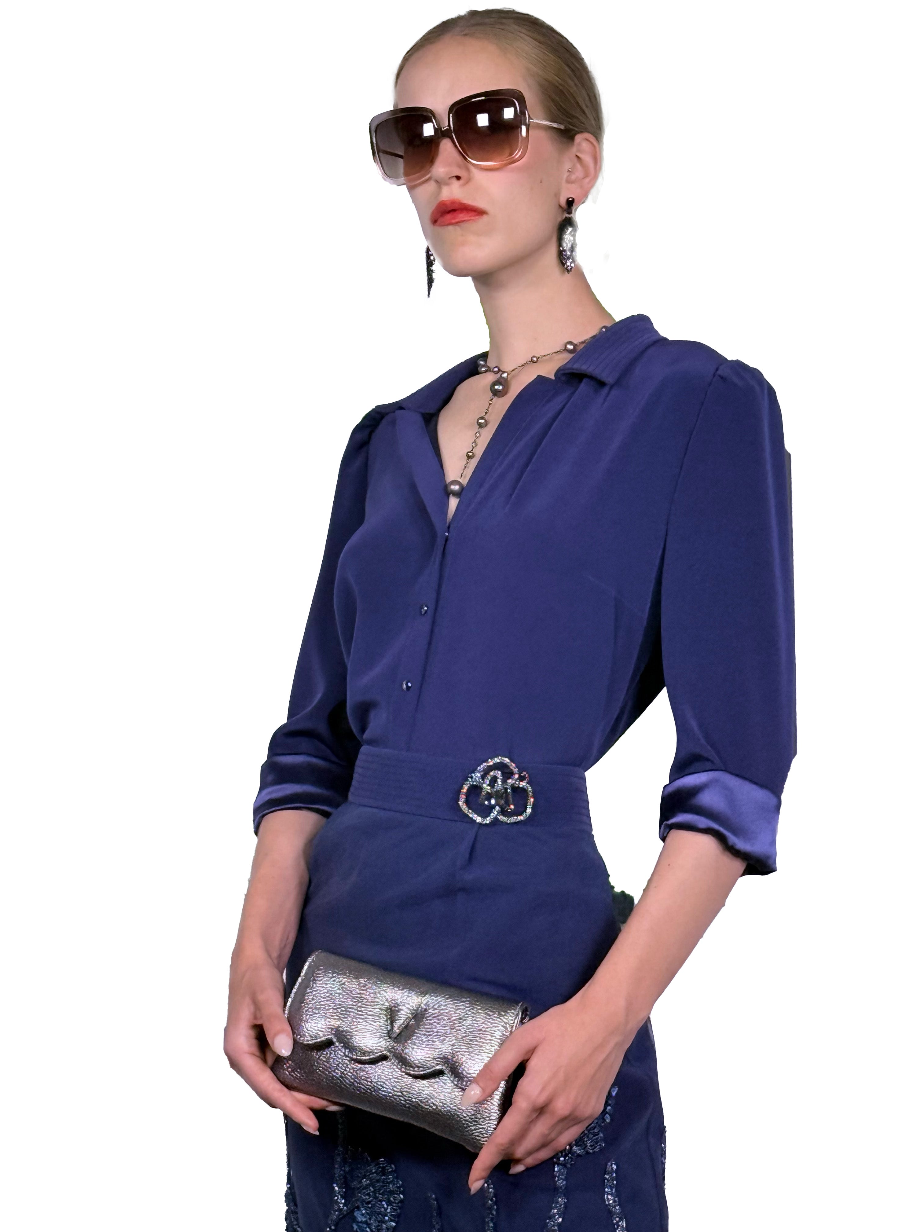 FALDA LAPIZ MIDI BORDADA Y PLUMAS