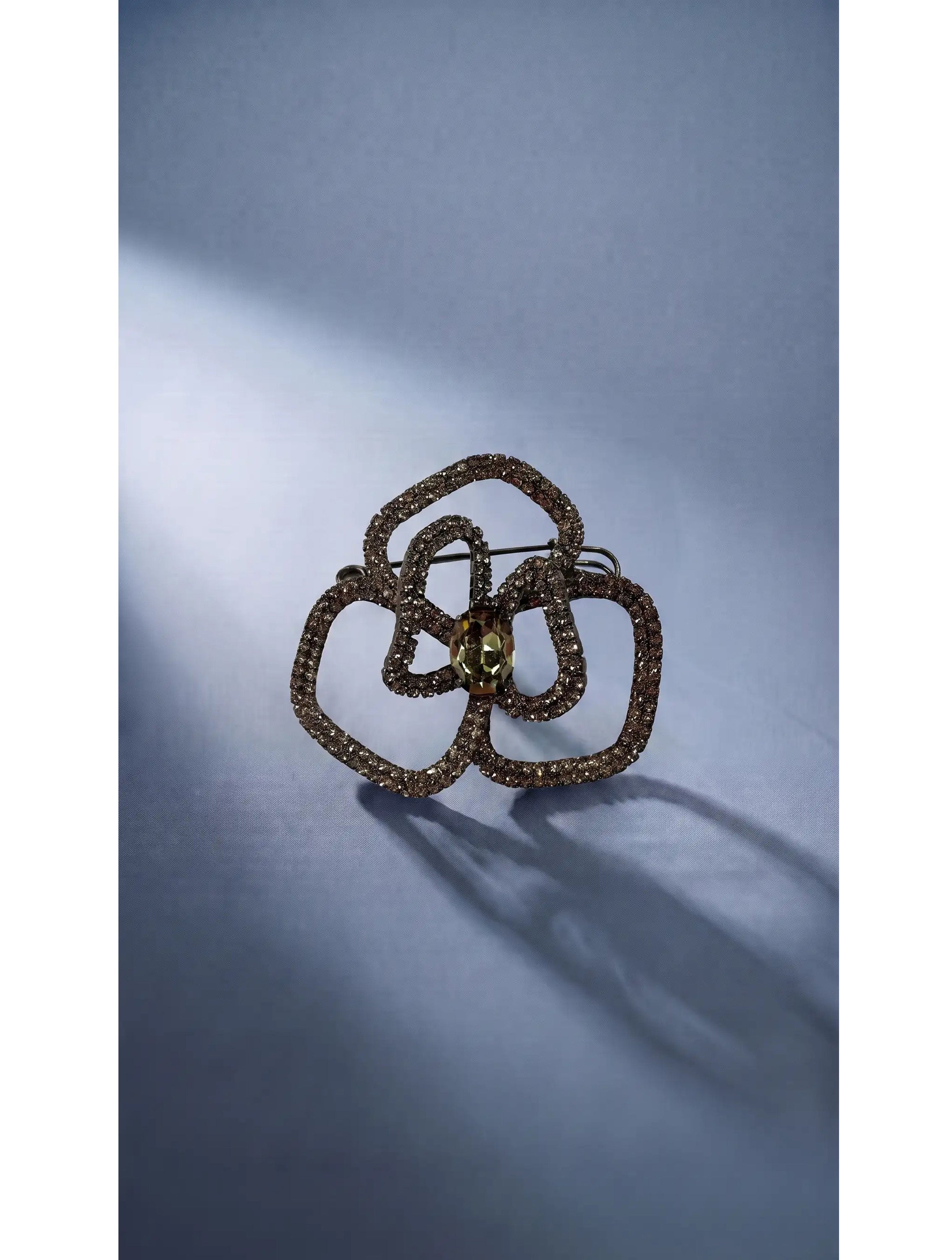 XL 3D SMOKY FLOWER BROOCH