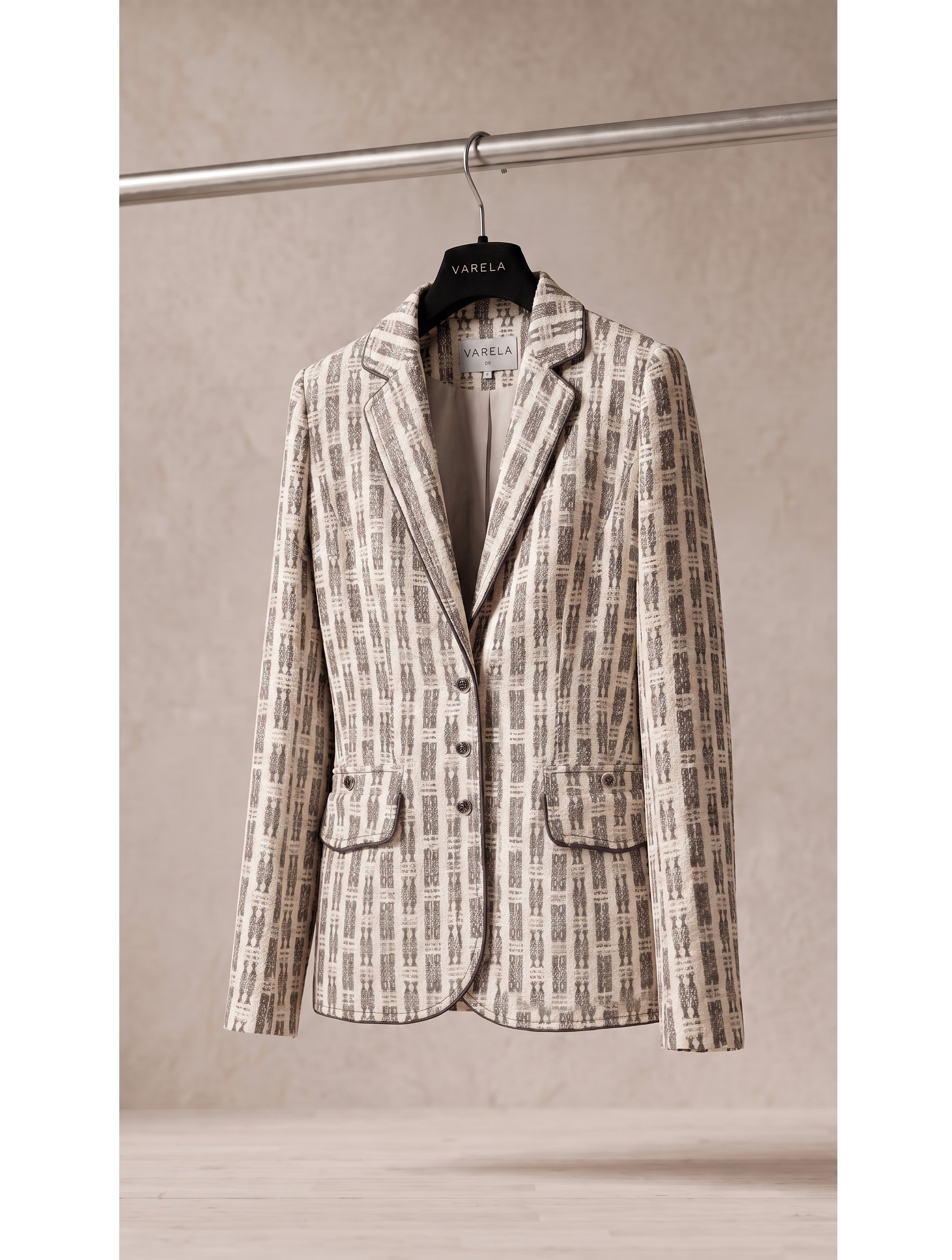 CHAQUETA TWEED CINTAS