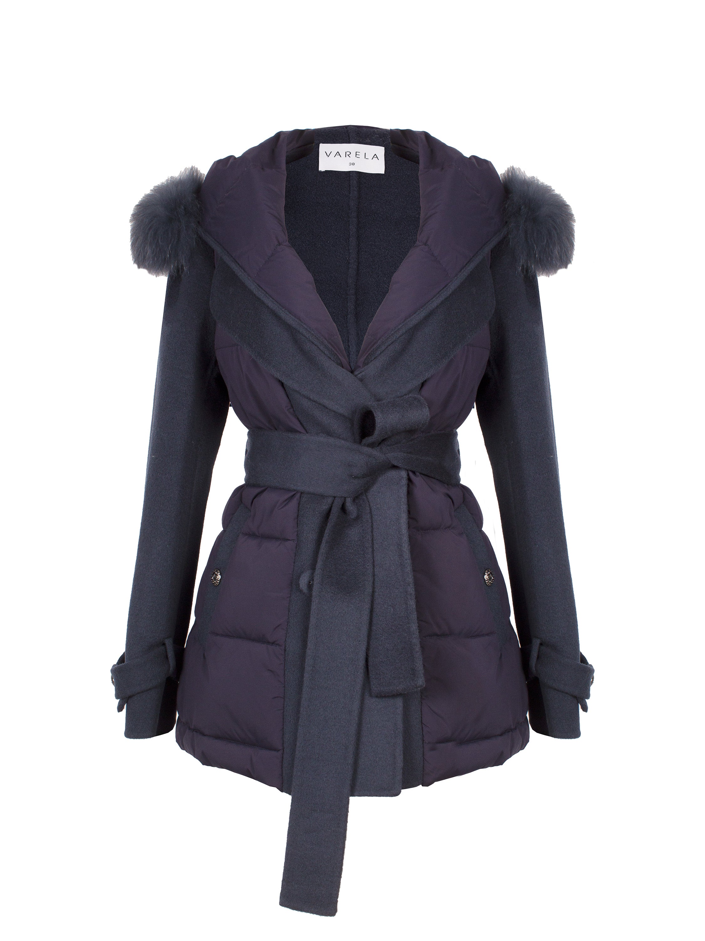 DOUBLE-SIDED TRENCH FEATHERS