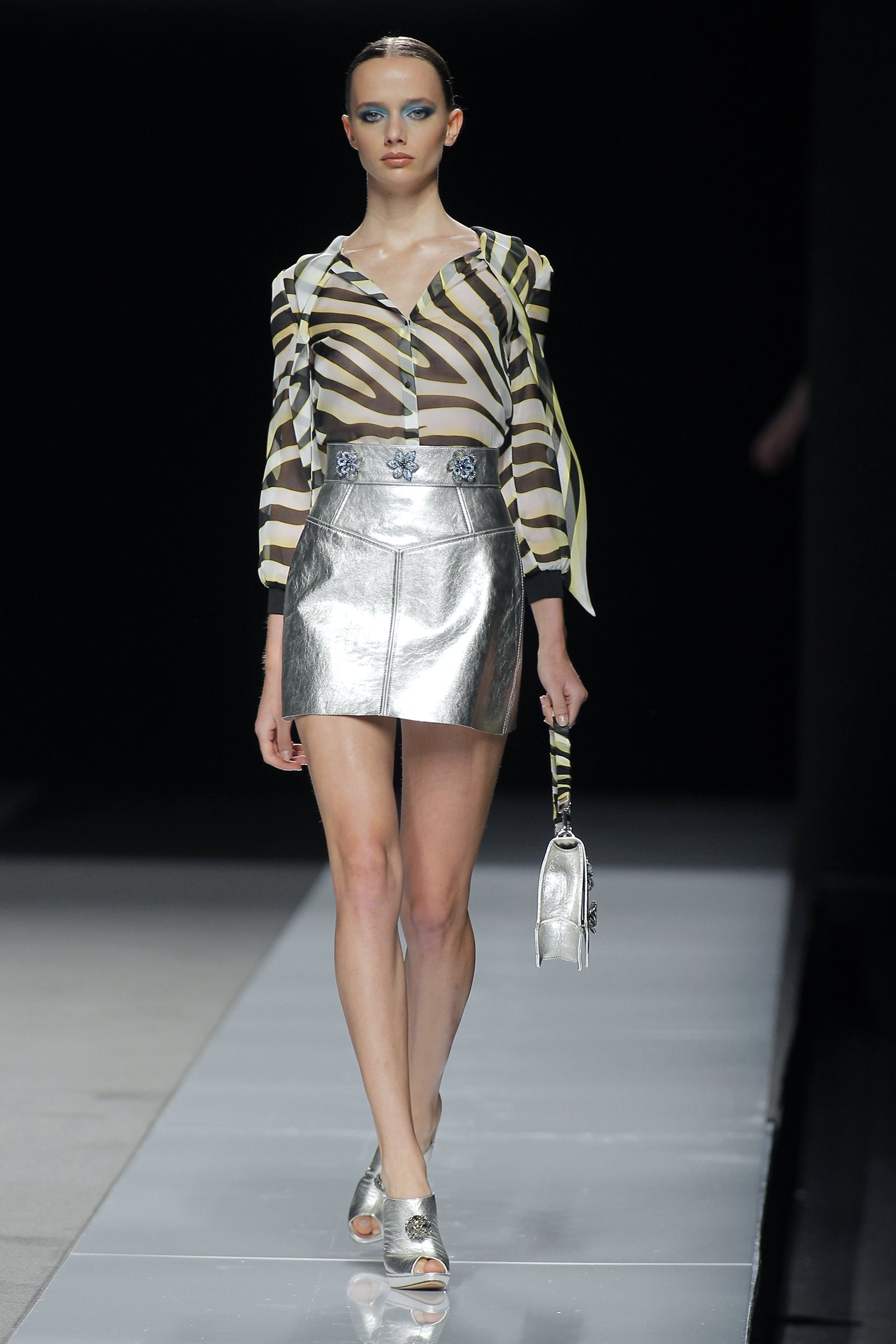 Foto color 825-perla - 5662