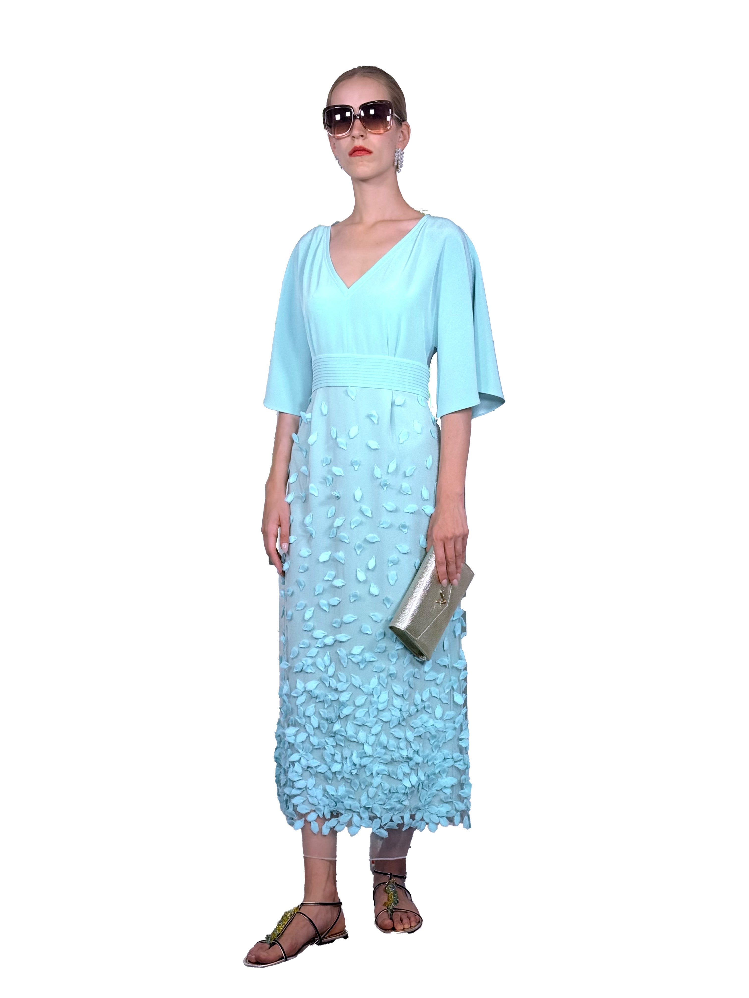 VESTIDO MIDI MARIPOSA PETALOS