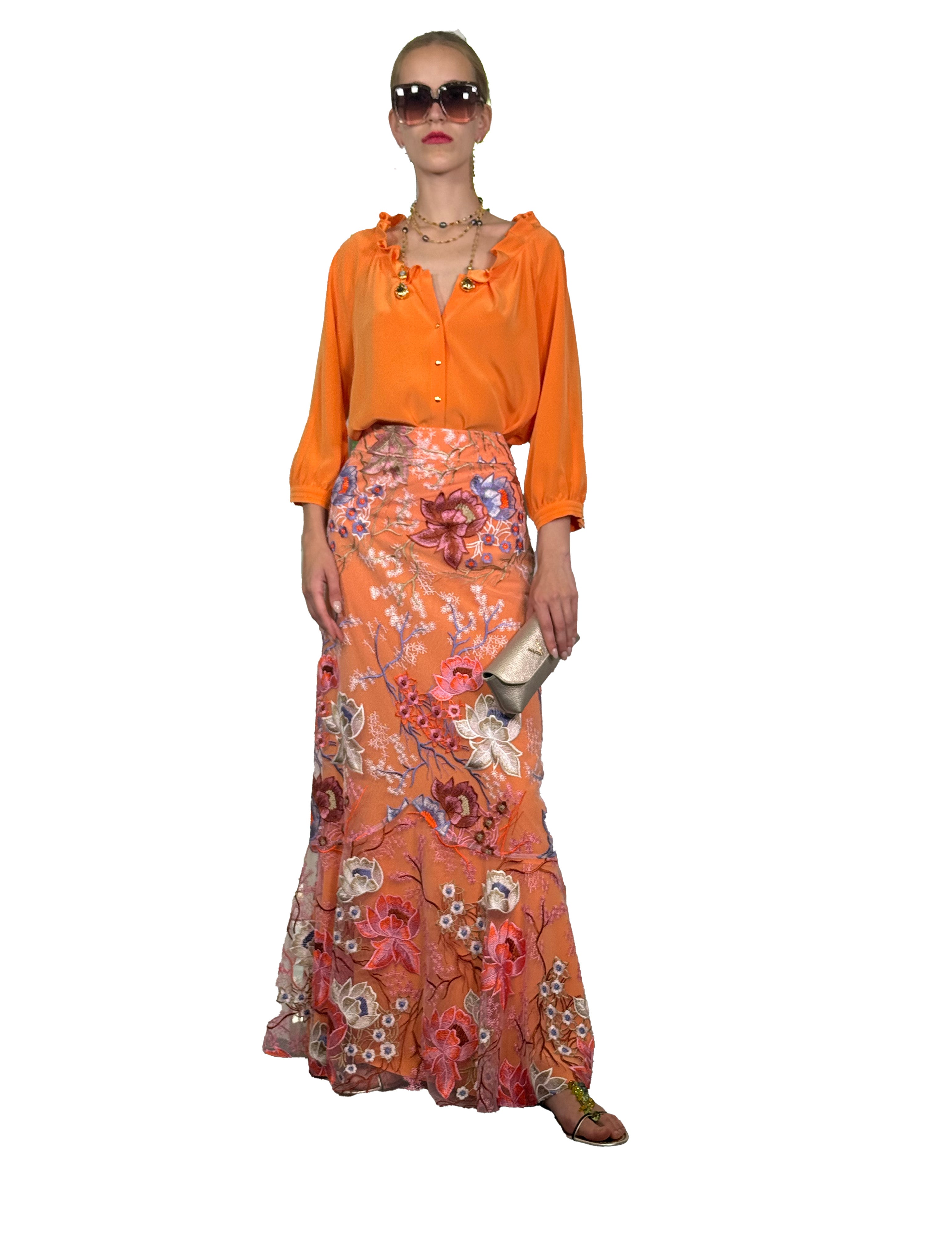 FALDA LARGA PIRATA TUL BORDADA