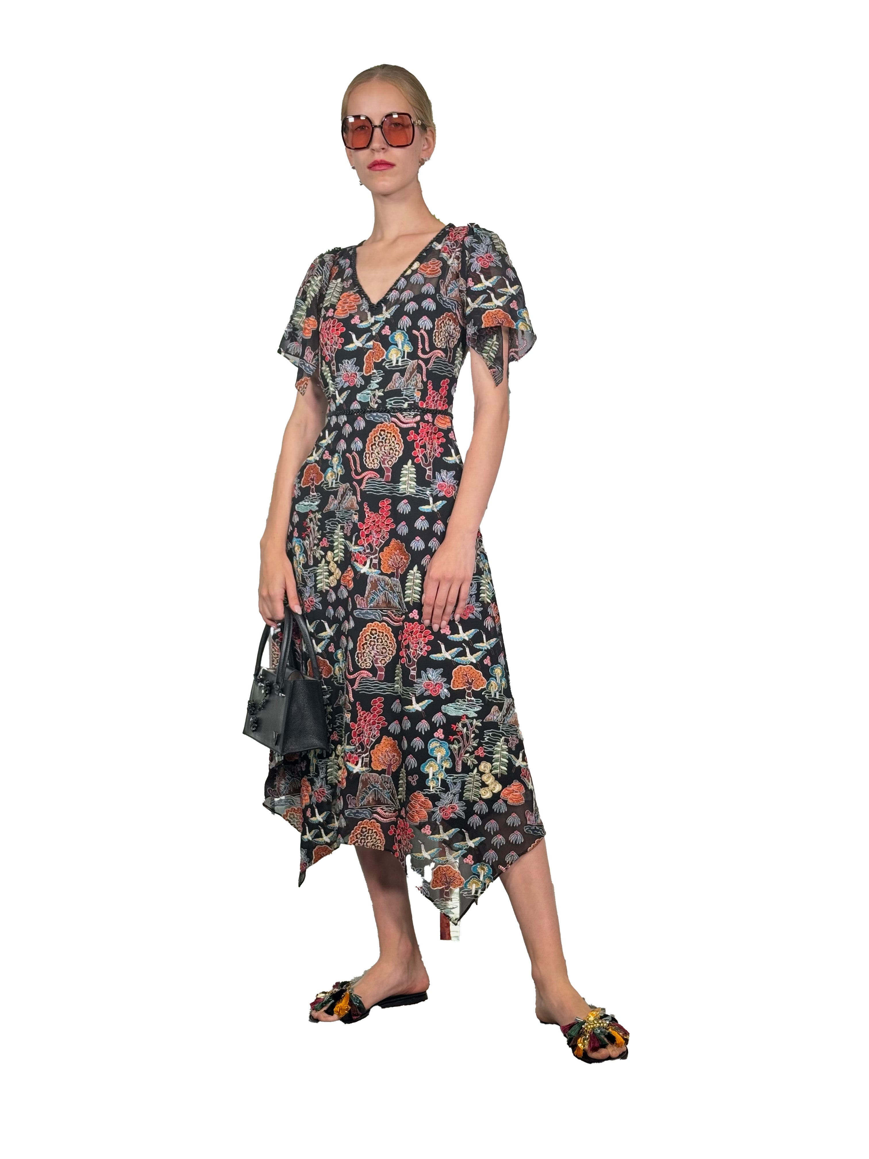 VESTIDO MIDI PICOS GASA BORDADA