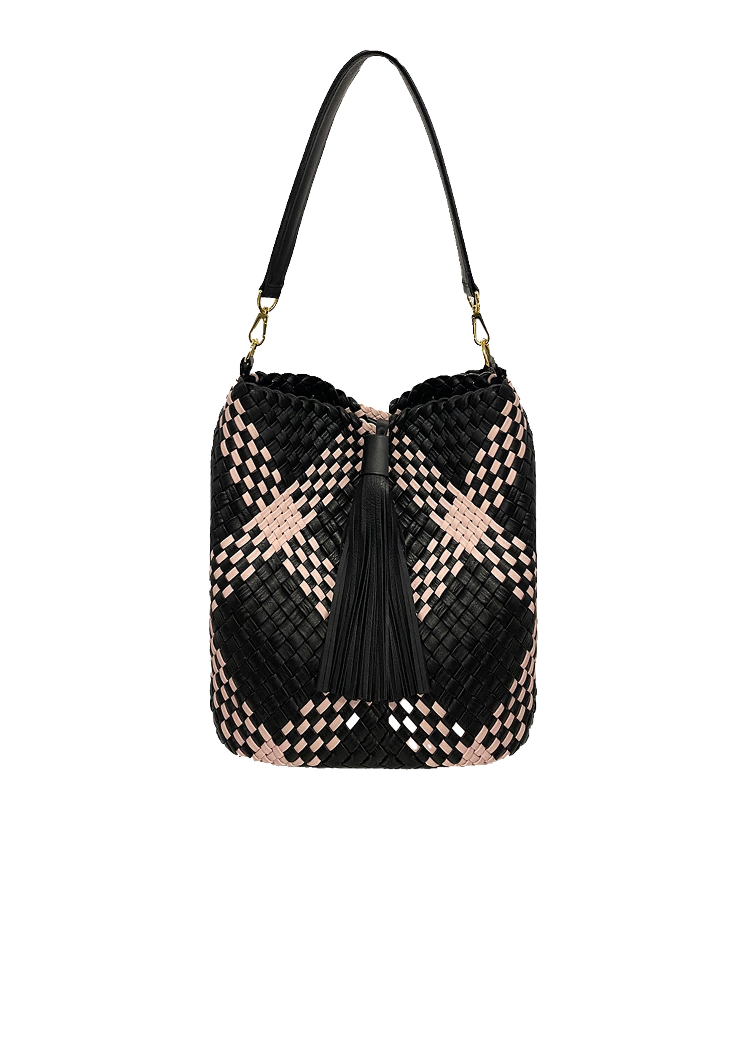 BRAIDED BASKET BORDER